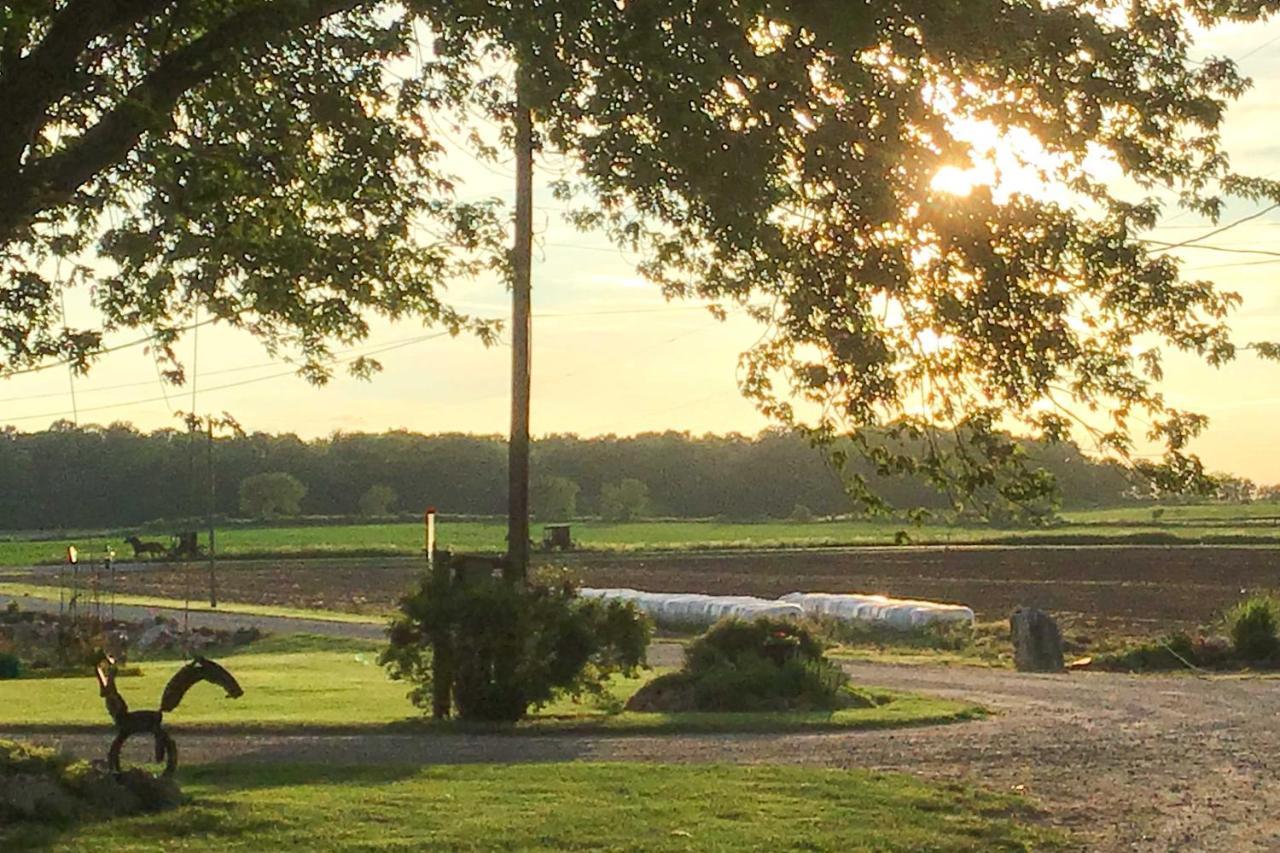 Cozy Goshen Farm Studio Ideal For Extended Stays! Exterior photo