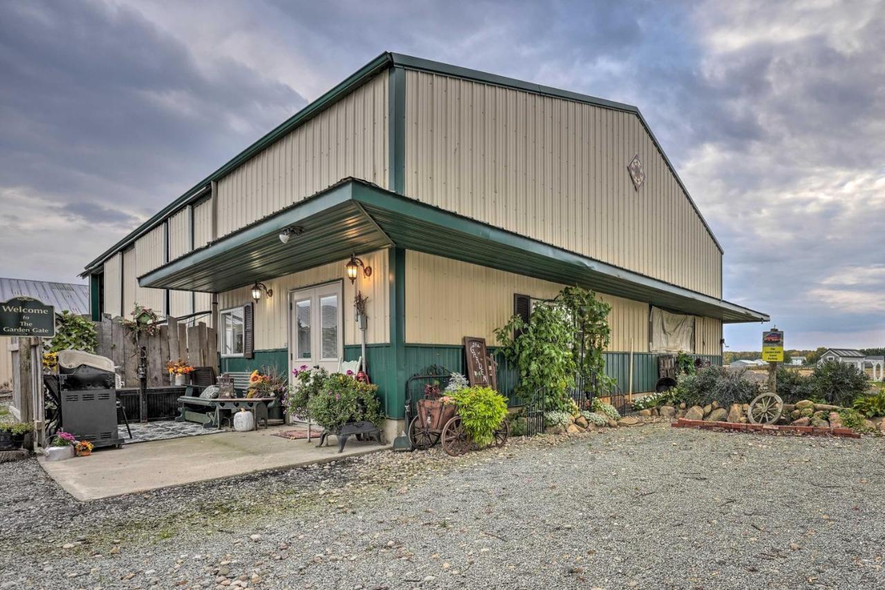 Cozy Goshen Farm Studio Ideal For Extended Stays! Exterior photo